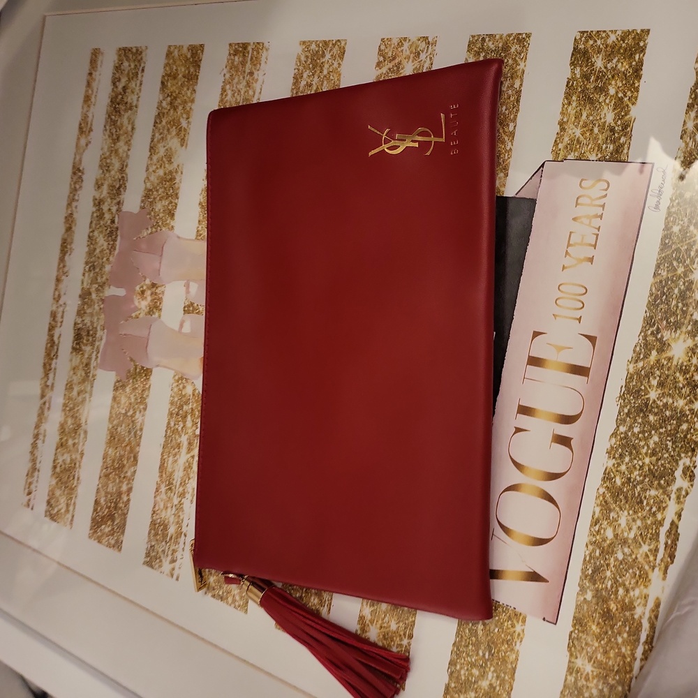 YSL Beaute Red Flat Pouch / Cosmetic pouch